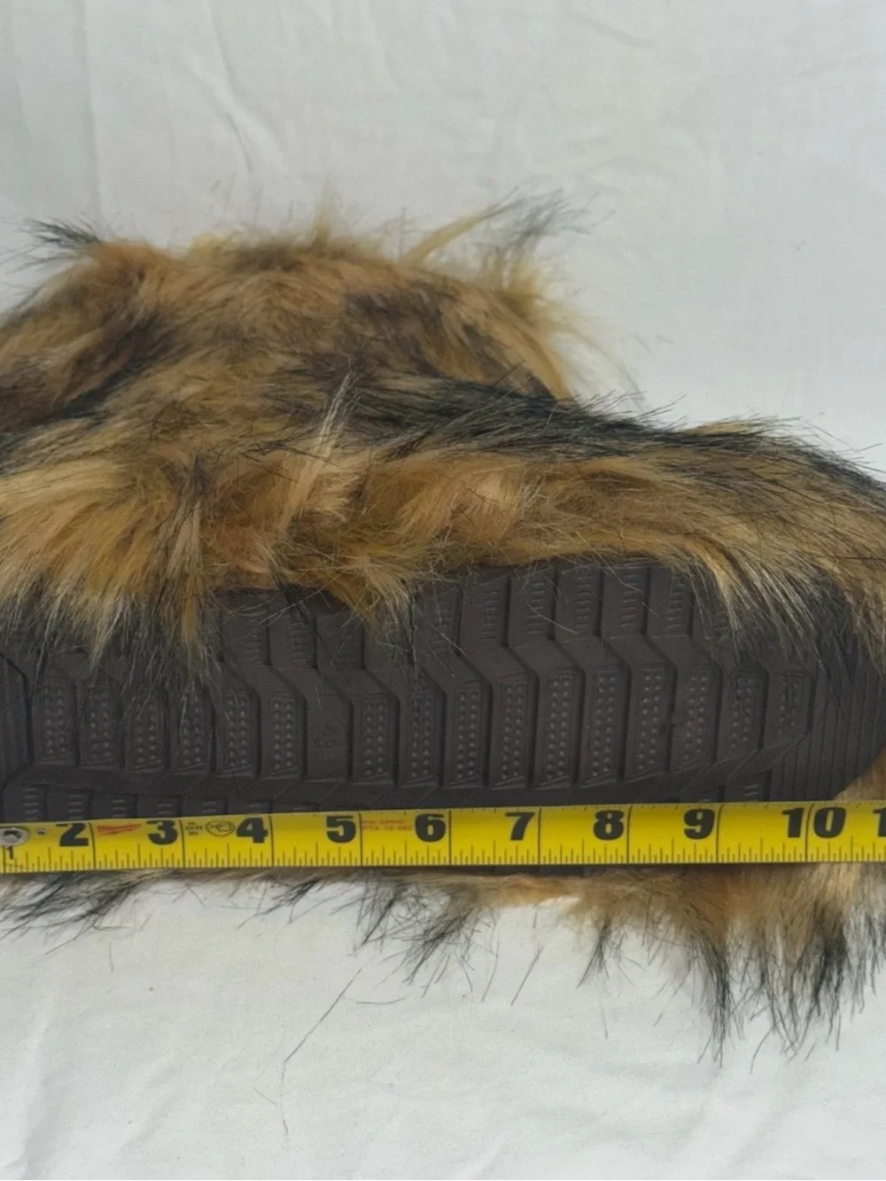 Women's 11 Brown Shaggy Faux Fur Yeti Boots NWOT Y2K Festival